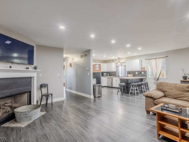 House for sale in Dunellen, New Jersey