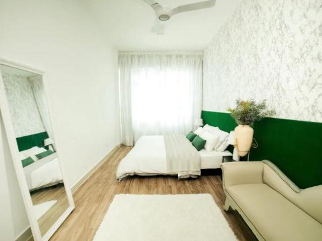 Serviced Residence for sale in Tanjong Sepat, Selangor