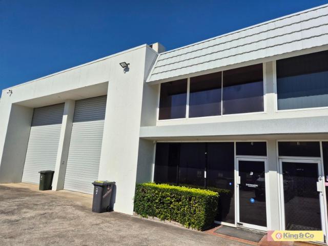 Warehouse for rent in Toombul, Queensland