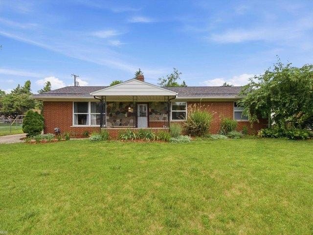 House for sale in Harrison Township, Michigan