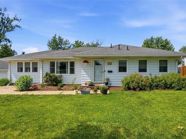 House for sale in Linn, Iowa