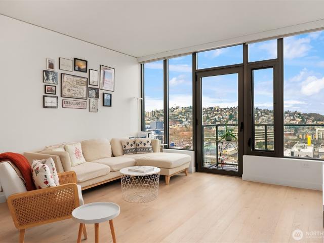 Condo for sale in Seattle, Washington