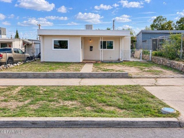House for sale in El Paso, El Paso County
