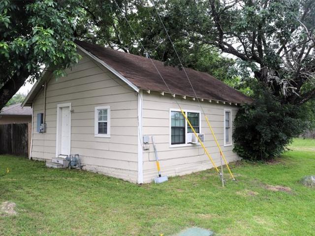 House for sale in Hunt, Texas