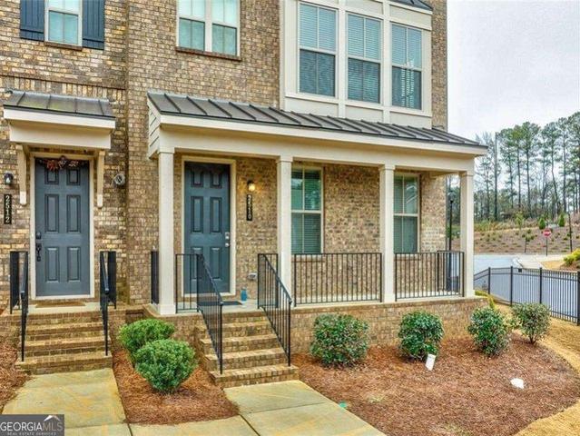 Townhouse for sale in Doraville, Georgia