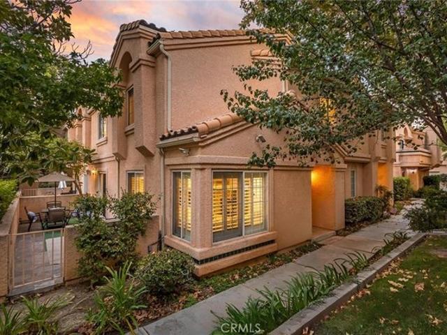 Townhouse for sale in Stevenson Ranch, California