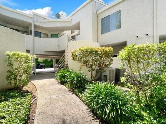 Condo for sale in Sacramento, California