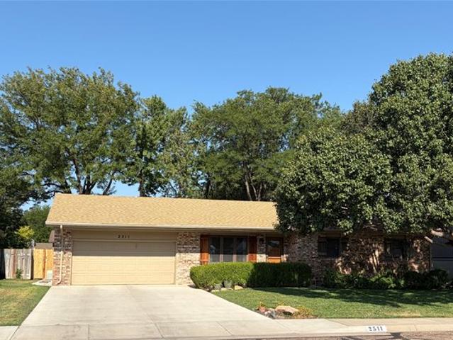 House for sale in Garden City, Finney County