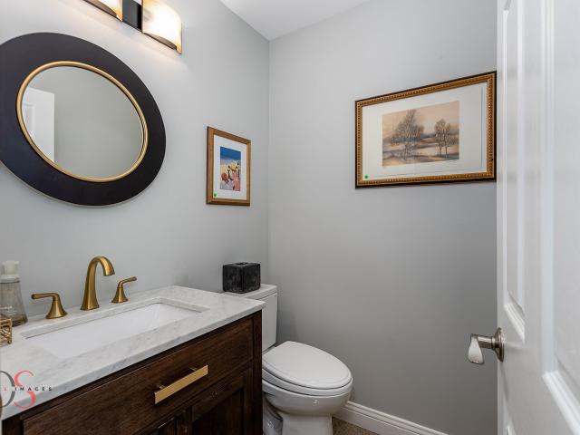 Condo for sale in Ottawa, Illinois
