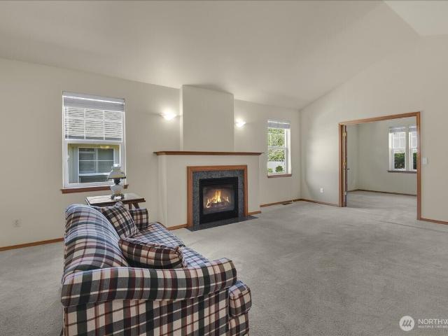 Condo for sale in Mount Vernon