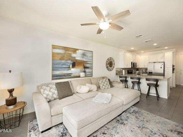 Condo for sale in Chandler, Maricopa County