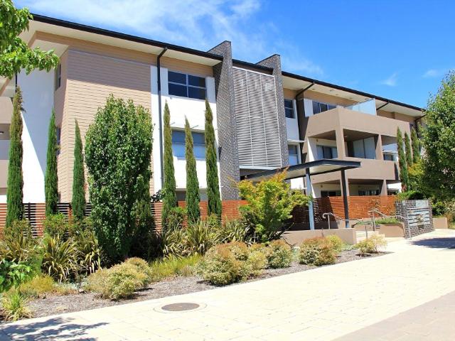 Apartment for rent in Woden, Australian Capital Territory
