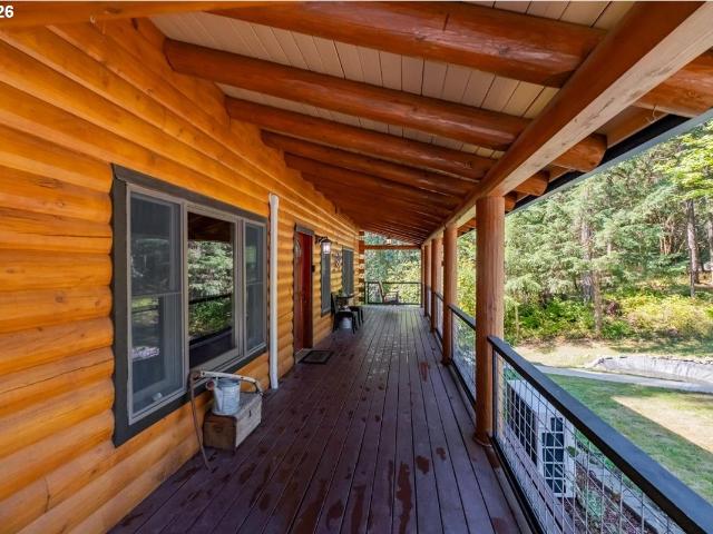 House for sale in Junction City, Lane County