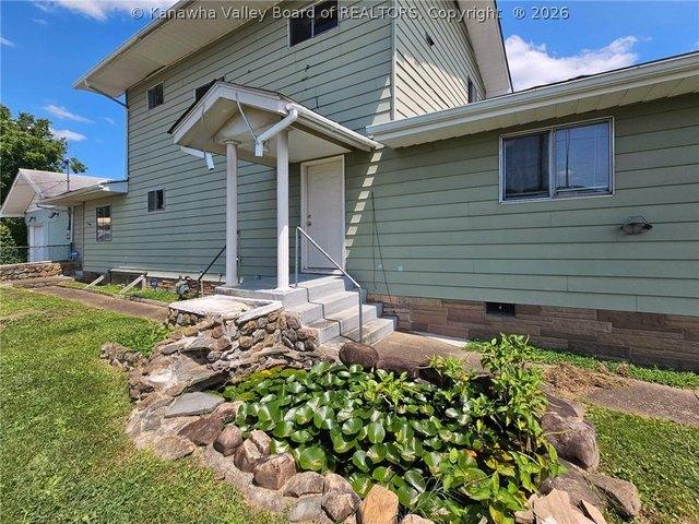 House for sale in Charleston, West Virginia