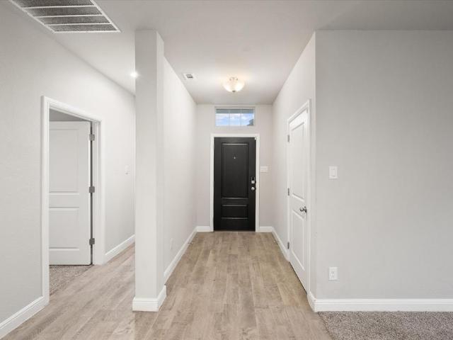 House for sale in Ellis, Texas