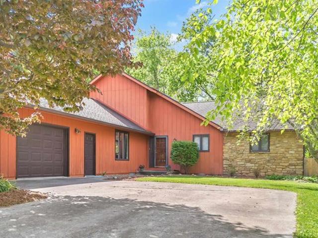 House for sale in Bloomington Of Minnesota, Indiana