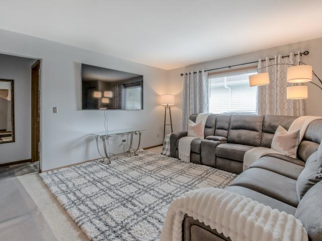 House for sale in Crest Hill, Illinois