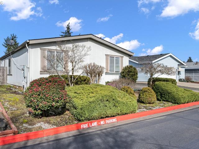 House for sale in Oregonia