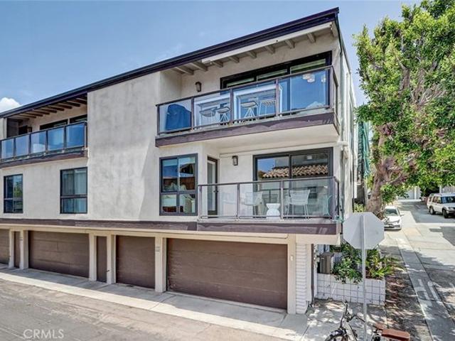 Condo for sale in Manhattan Beach, Los Angeles County