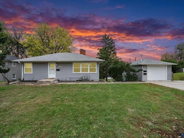 House for sale in Sioux Falls, Minnehaha County
