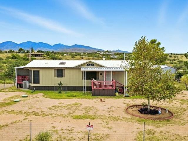 House for sale in Amado, Arizona