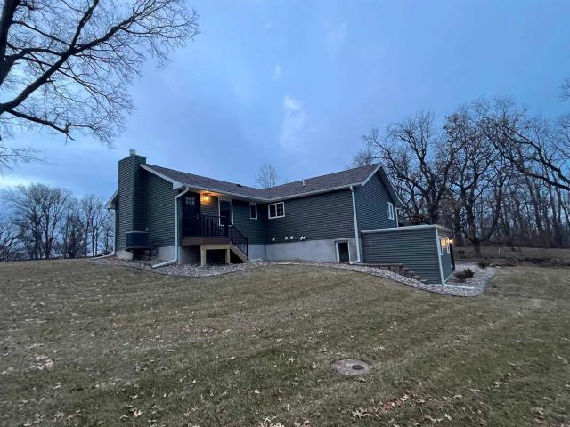 House for sale in Le Claire, Iowa