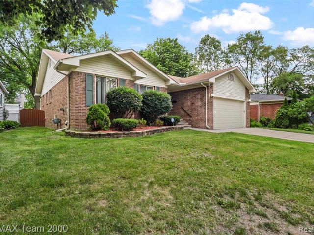 House for sale in Dearborn Heights, Michigan
