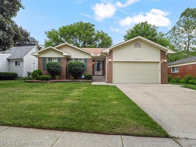 House for sale in Dearborn Heights, Michigan