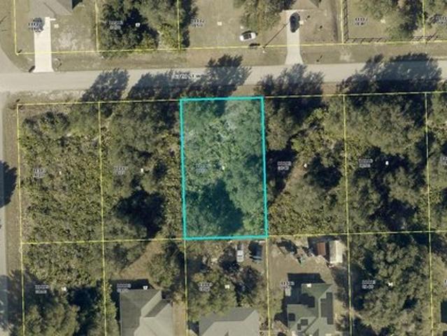 Land for sale in Lehigh Acres, Florida