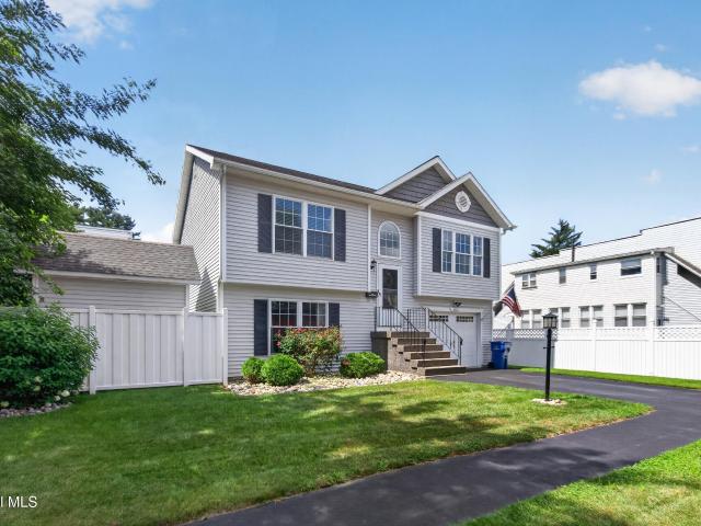 House for sale in City of Watervliet, Albany County