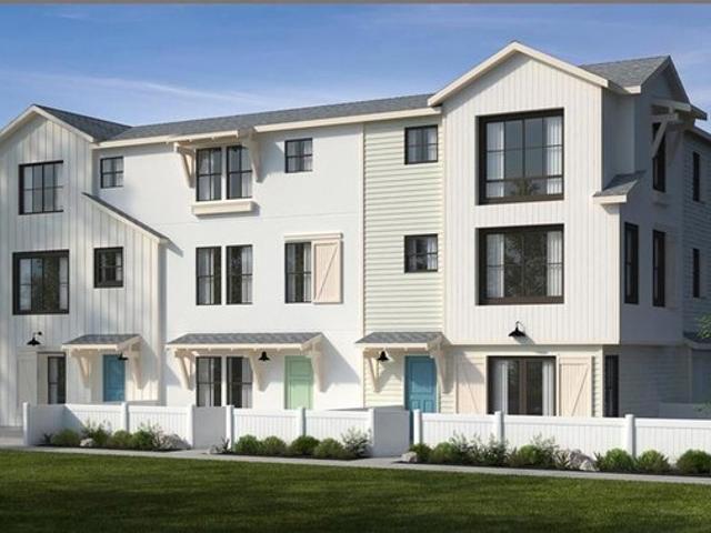 Townhouse for sale in Carlsbad, California