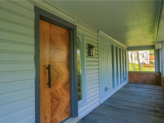 House for sale in South Park, Pennsylvania