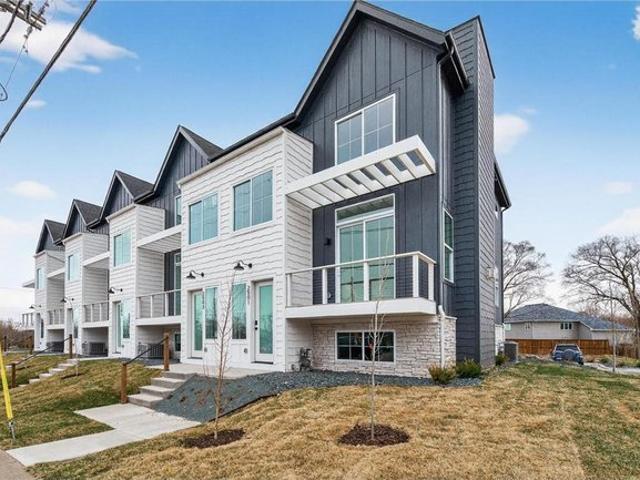 Townhouse for sale in Ramsey, Minnesota