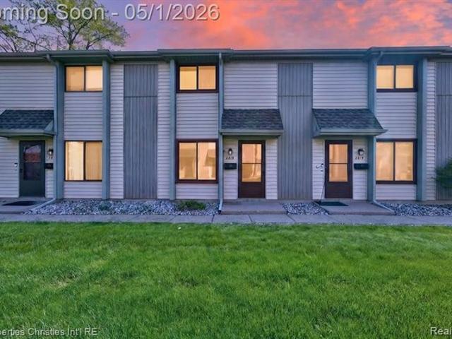 Condo for sale in Royal Oak, Michigan