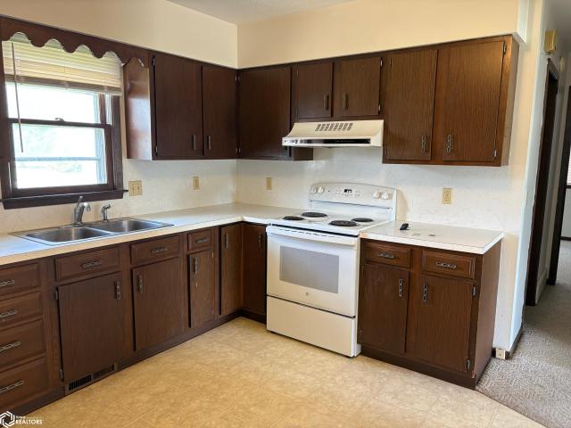 House for sale in Iowa Falls, Iowa
