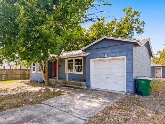 House for sale in Victoria, Victoria County