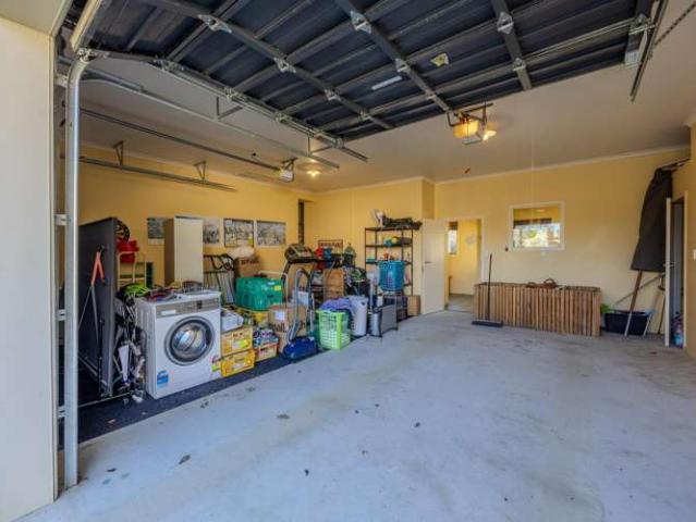 House for sale in Otakou
