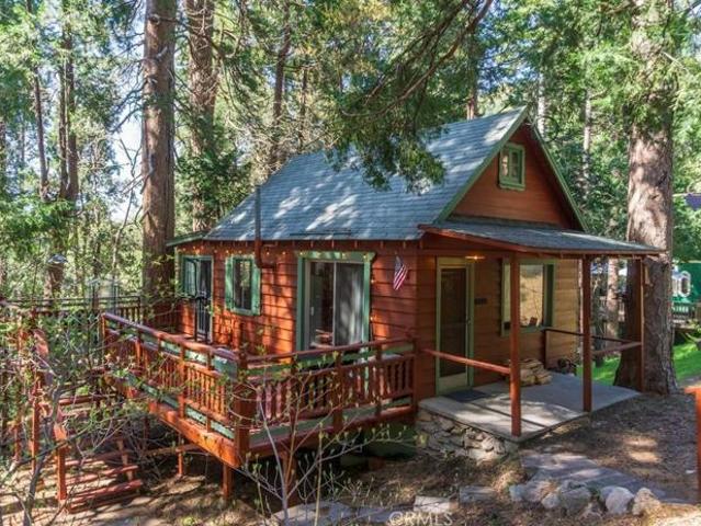 House for sale in Cedarpines Park, California