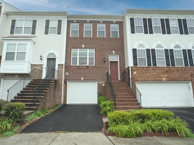 Townhouse for sale in Virginia