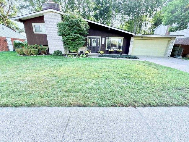 House for sale in Harrison Township, Michigan