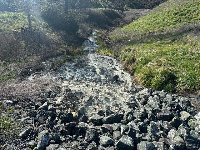 Apartment for rent in Lake, California
