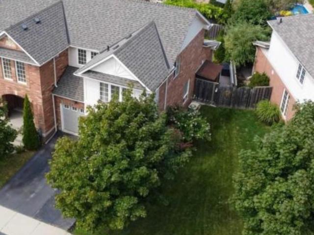 Townhouse for rent in Woburn, Ontario