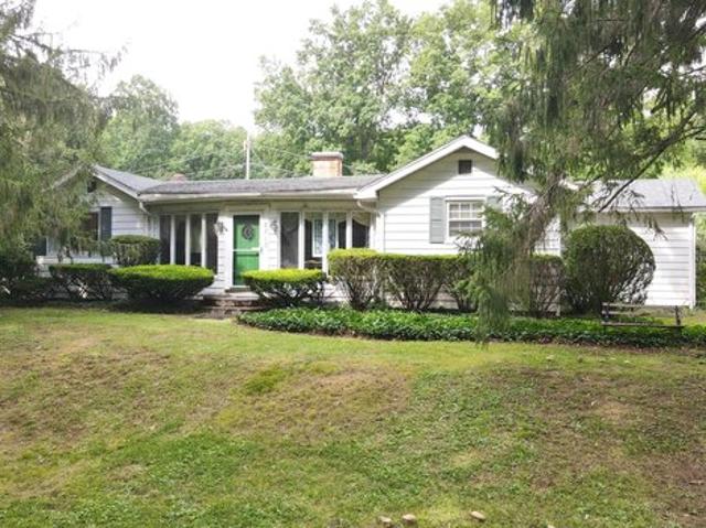 House for sale in Bluefield, West Virginia