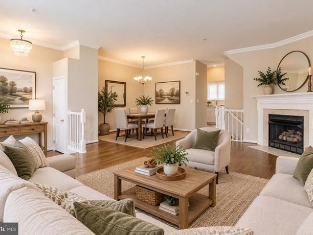Townhouse for sale in Herndon, Fairfax County