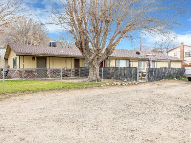 House for sale in Lake Isabella, California