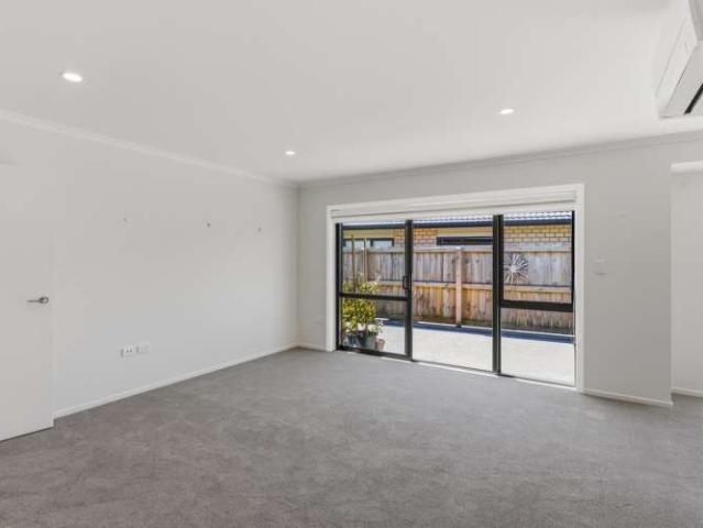 Townhouse for sale in Otaki, Wellington