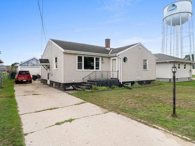House for sale in Two Rivers, Wisconsin