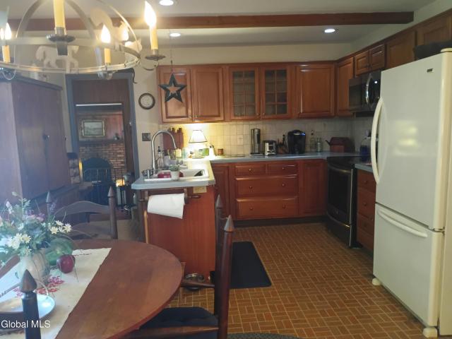 House for sale in Niskayuna, New York