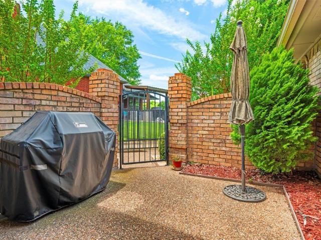 House for sale in Arlington, Texas