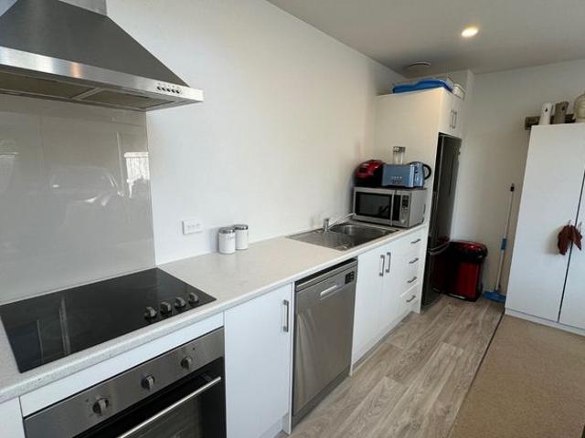 Apartment for rent in Bayfair